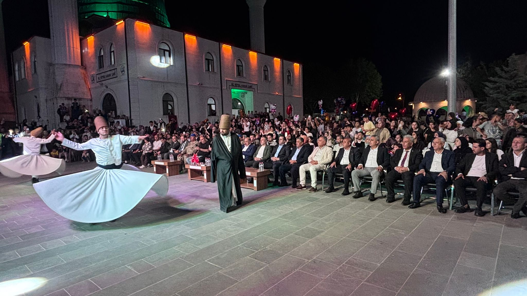 Siirt’te “Veysel Karani Hazretlerini Anma ve Anneler Günü” etkinliği düzenlendi